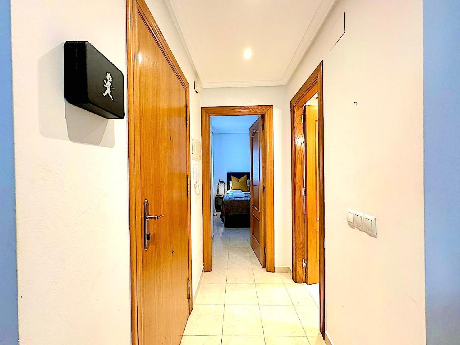 Atico Con Jacuzzi Privado , 1 Min Walk De Playa Levante ซานตาโปลา ภายนอก รูปภาพ