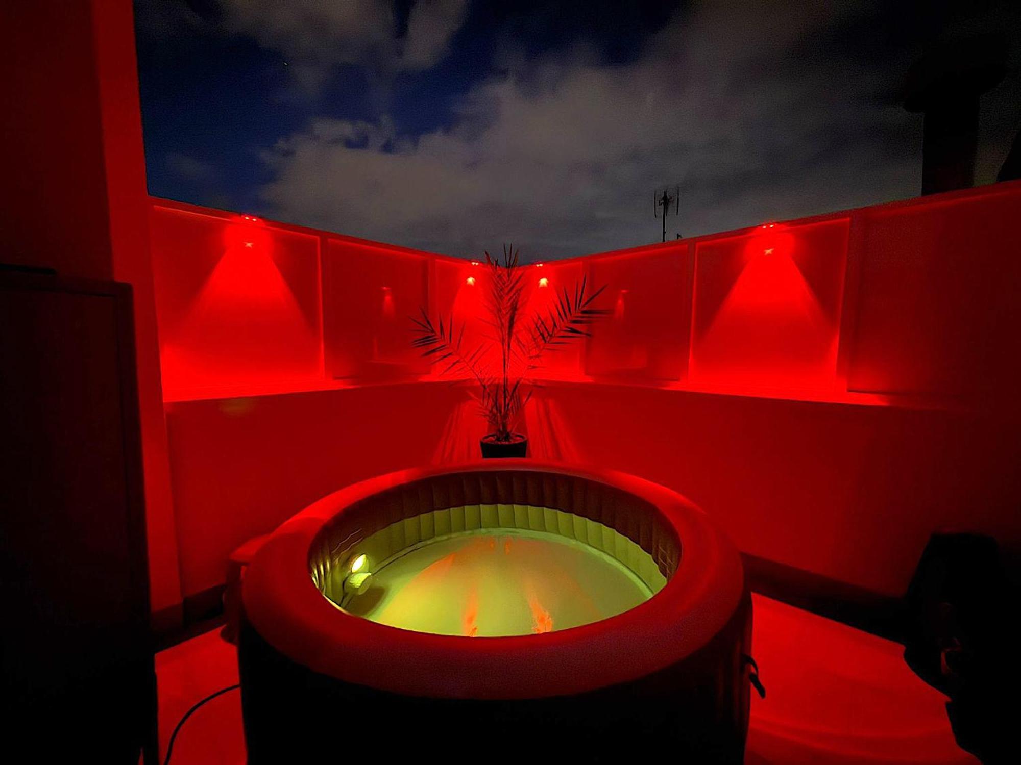 Atico Con Jacuzzi Privado , 1 Min Walk De Playa Levante ซานตาโปลา ภายนอก รูปภาพ